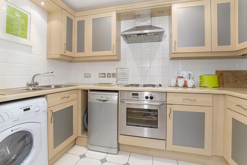 Casa vacanze House With Free Secure Parking